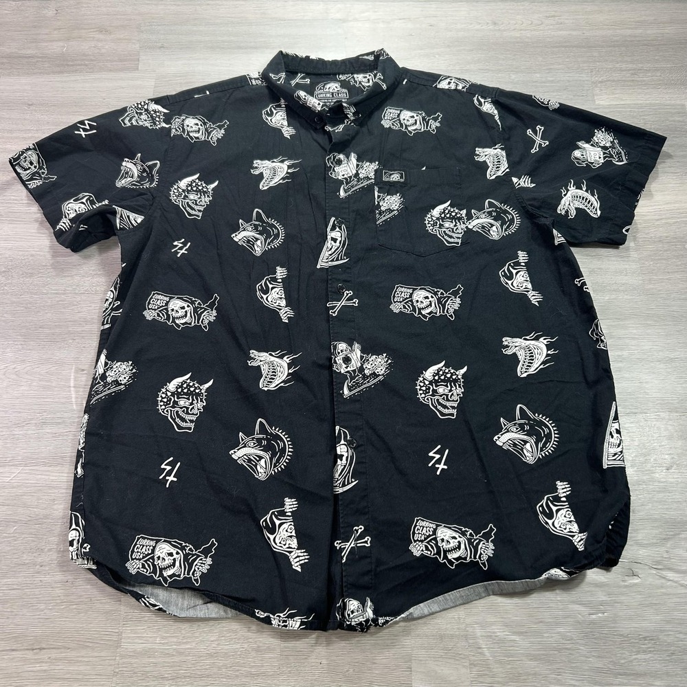 Lurking Class Mens XL Black Skull Graphic Short Sleeve Button Up Shirt